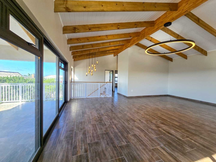 3 Bedroom Property for Sale in Stilbaai Wes Western Cape